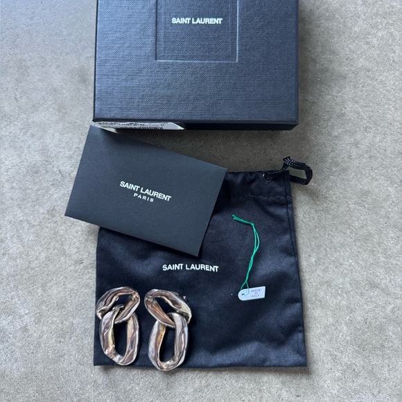 Saint Laurent Large Chain Clip On Earrings - Picture 1 of 3